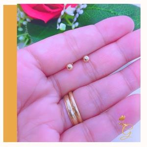 18K Real Gold small ball stud earrings
